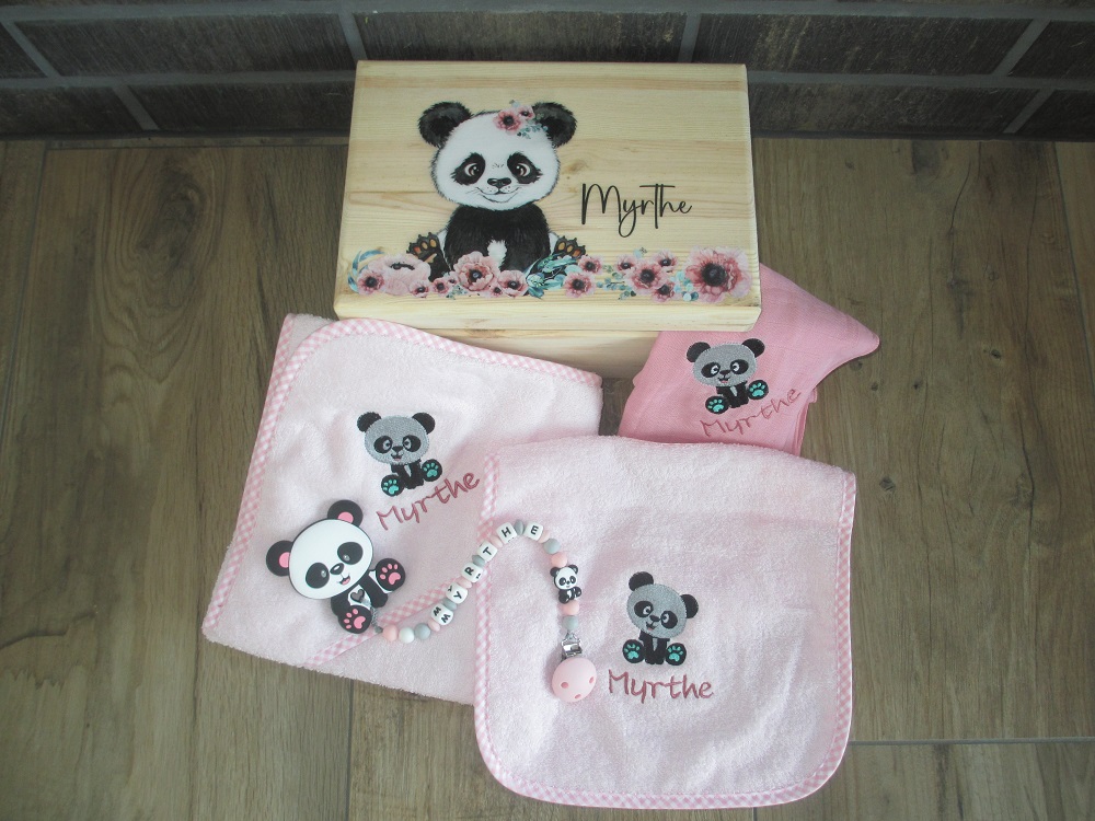 Set rosa mit Panda